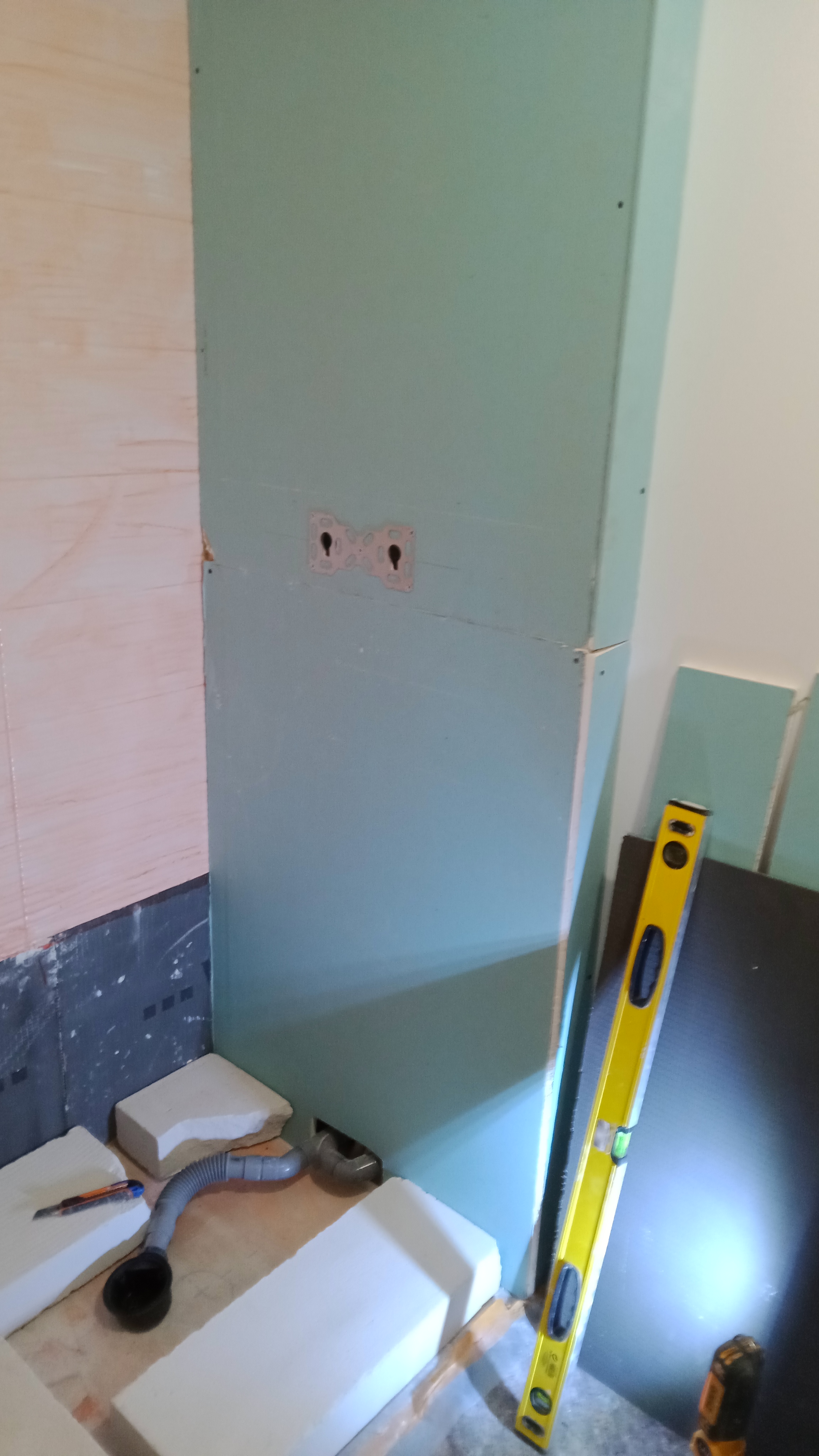 Pendant les travaux — Rénovation de salle de bains à  Saint Pryvé Saint Mesmin à Saint Pryve Saint Mesmin